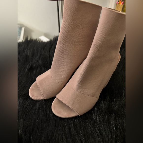 EUC Steve Madden mauve Women's Ankle open toe Booties, Size 8.5 - Picture 5 of 6